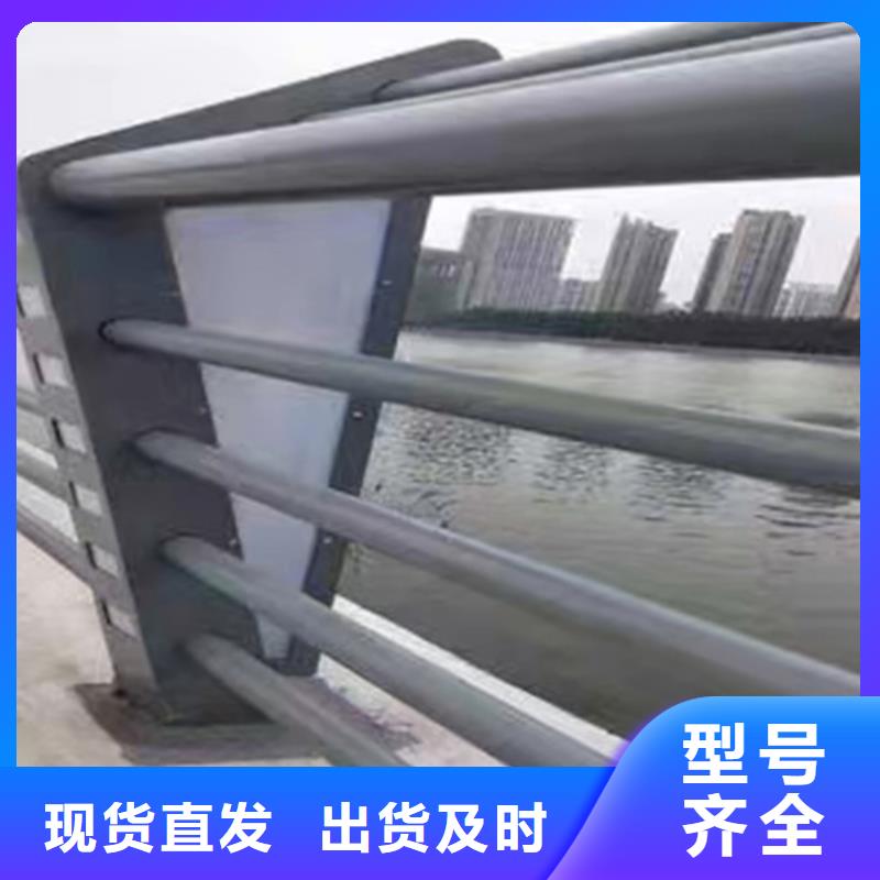 道路防撞护栏图纸