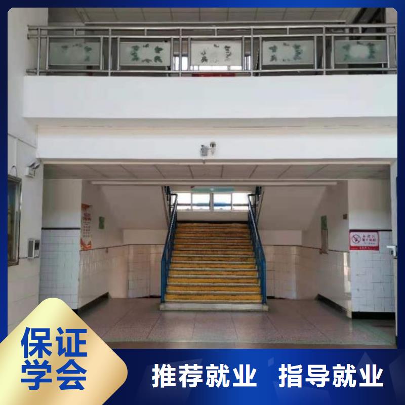 柏乡厨师短期培训去哪里学虎振技校