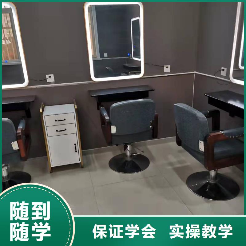 美发培训学校数控培训实操教学