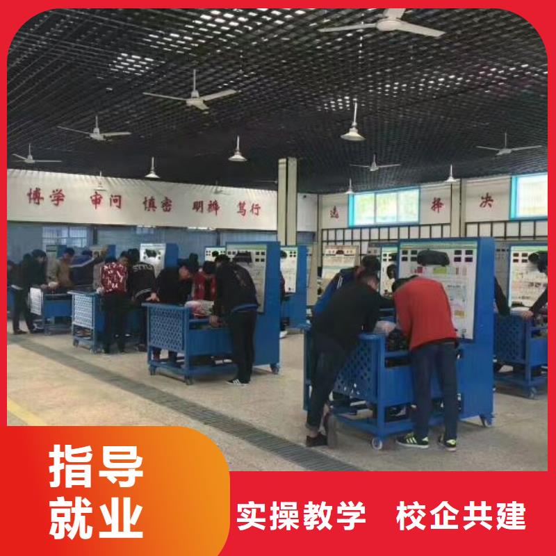 汽修技术学校一年多少钱需要多少学费