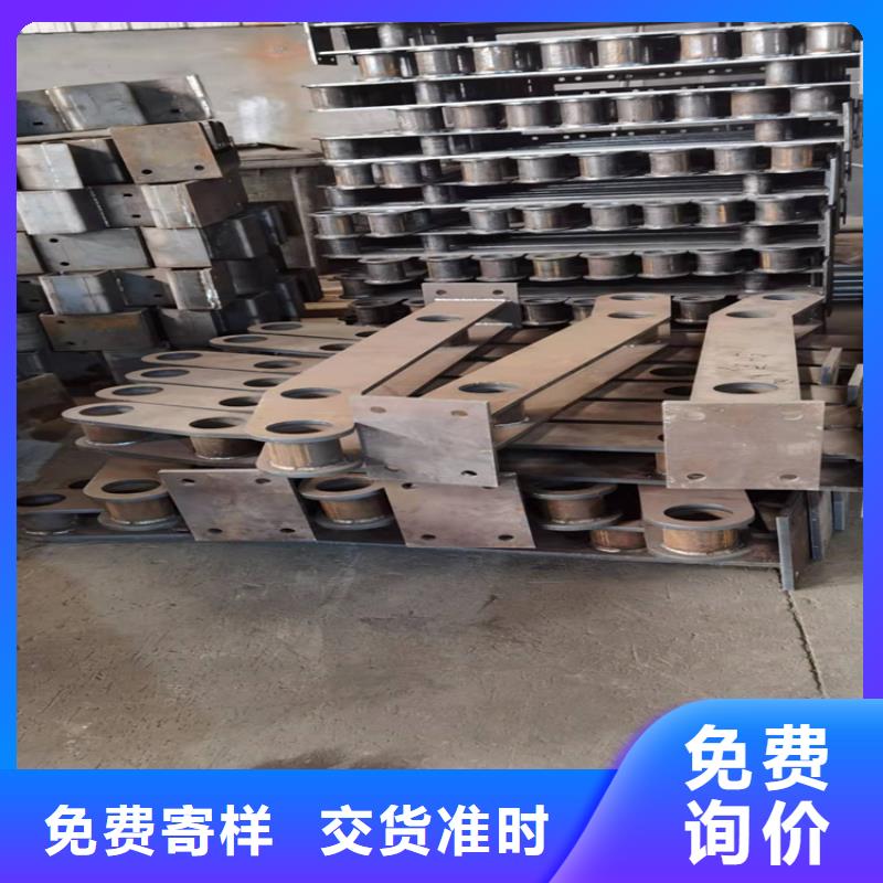 防撞护栏立柱规格实力雄厚