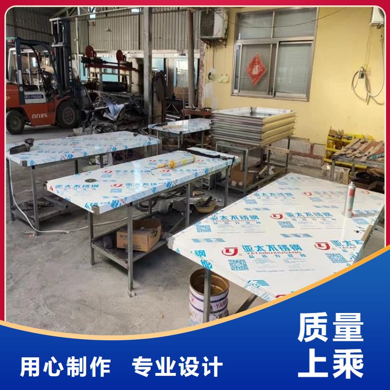 不锈钢面板铅门-踏踏实实做产品