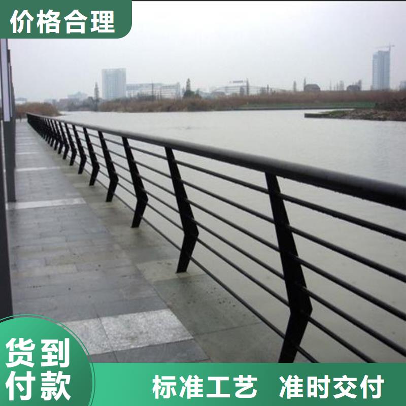 现货充足的不锈钢护栏立柱厂家