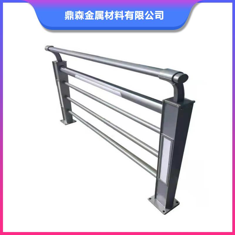 交通防撞护栏实体厂家