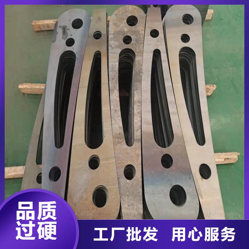 镀锌防撞栏杆牢固防腐性好