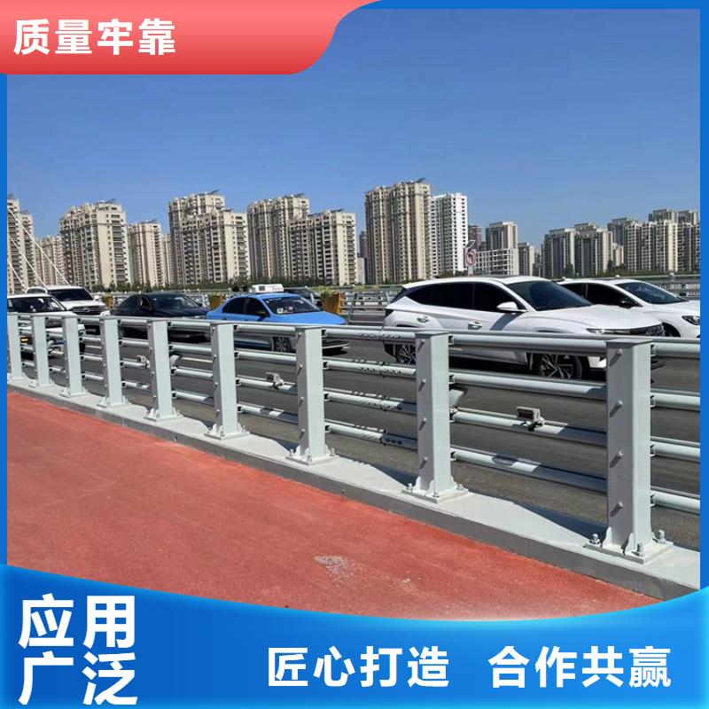 q235护栏钢板立柱厂家可开票