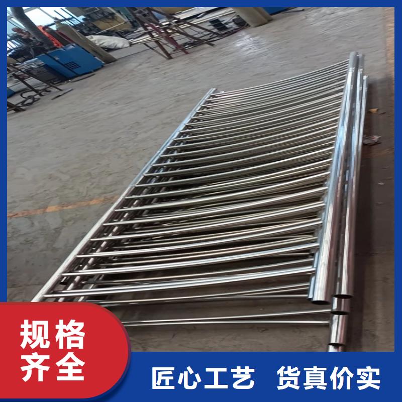 有现货的高速路两侧护栏供应商
