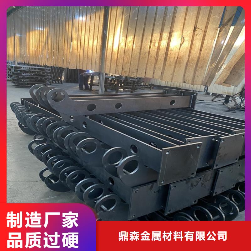 桥梁组合护栏质量不打折