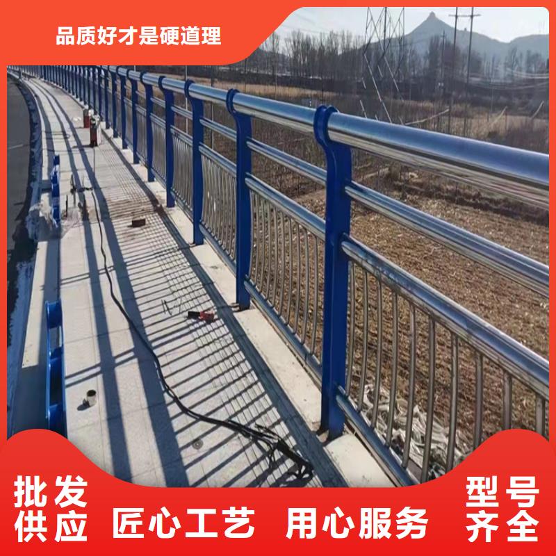 不锈钢景观仿木纹栏杆-值得购买