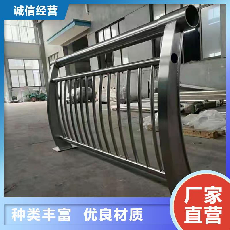 口碑好的不锈钢景观仿木纹栏杆生产厂家
