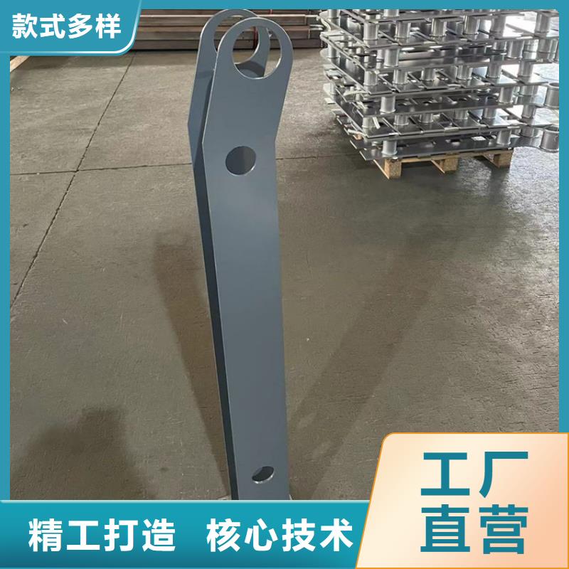 防撞钢管栏杆公司提供