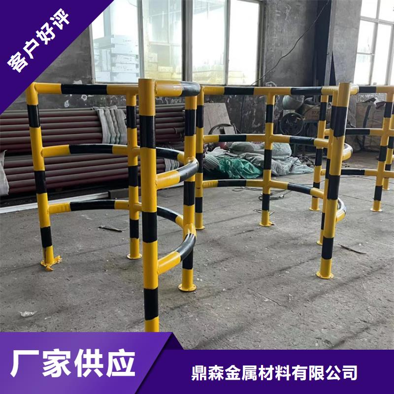 定制桥钢管护栏的批发商