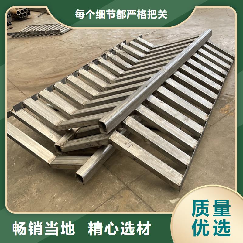 镀锌喷塑钢板立柱现货批发