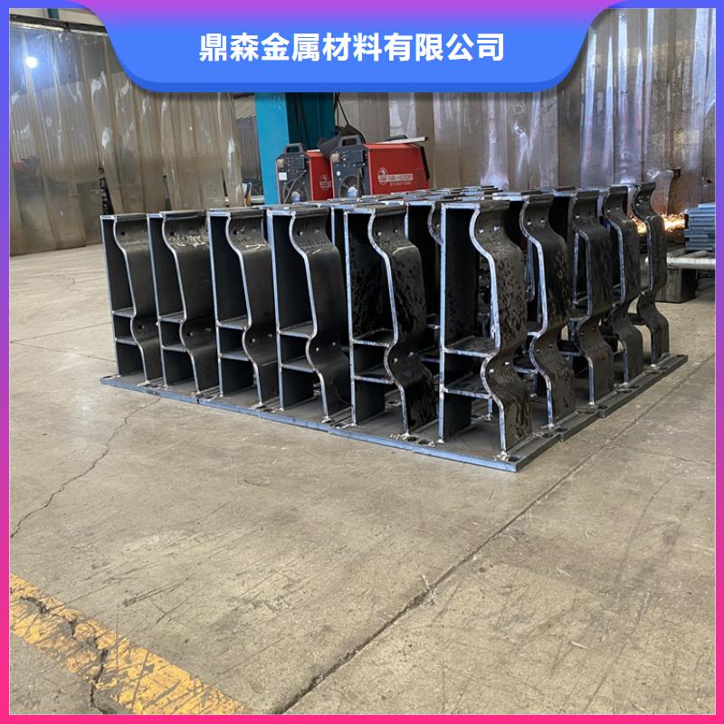 卖不锈钢景观仿木纹栏杆的基地