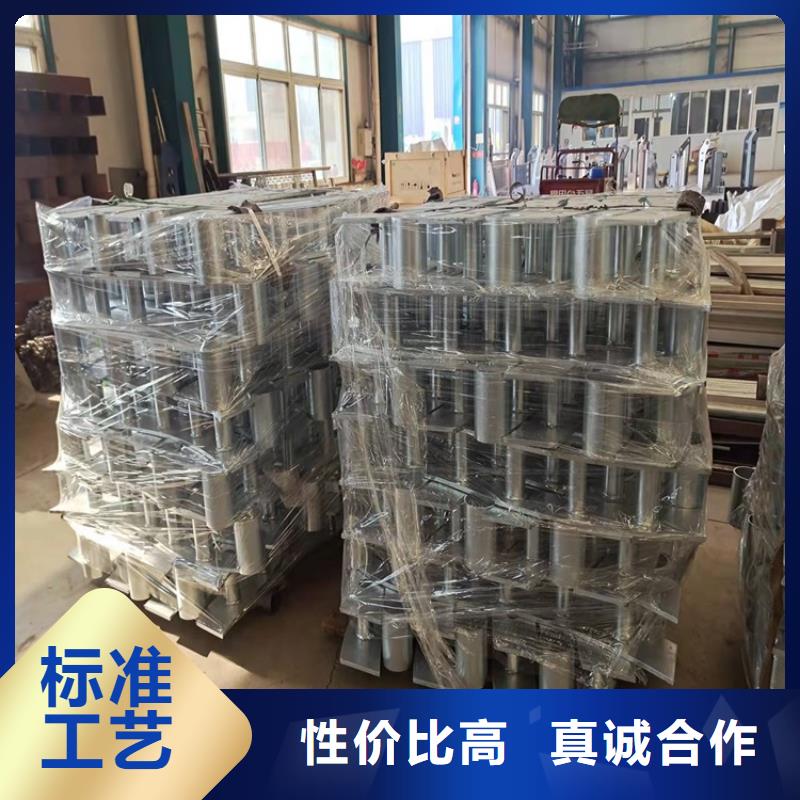 防撞不锈钢复合管护栏生产厂家有样品
