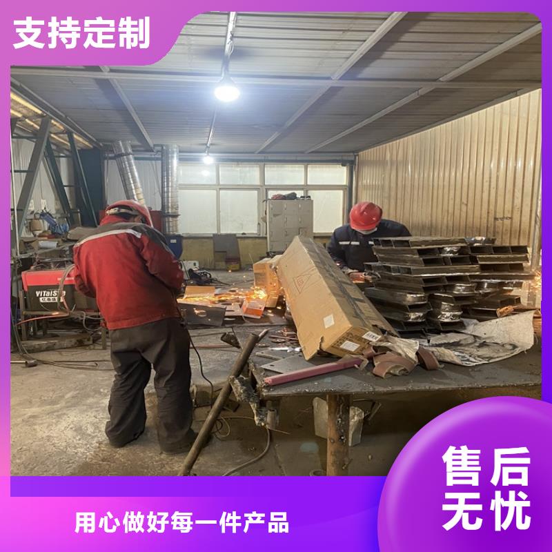 现货供应河道两侧防护栏_品牌厂家