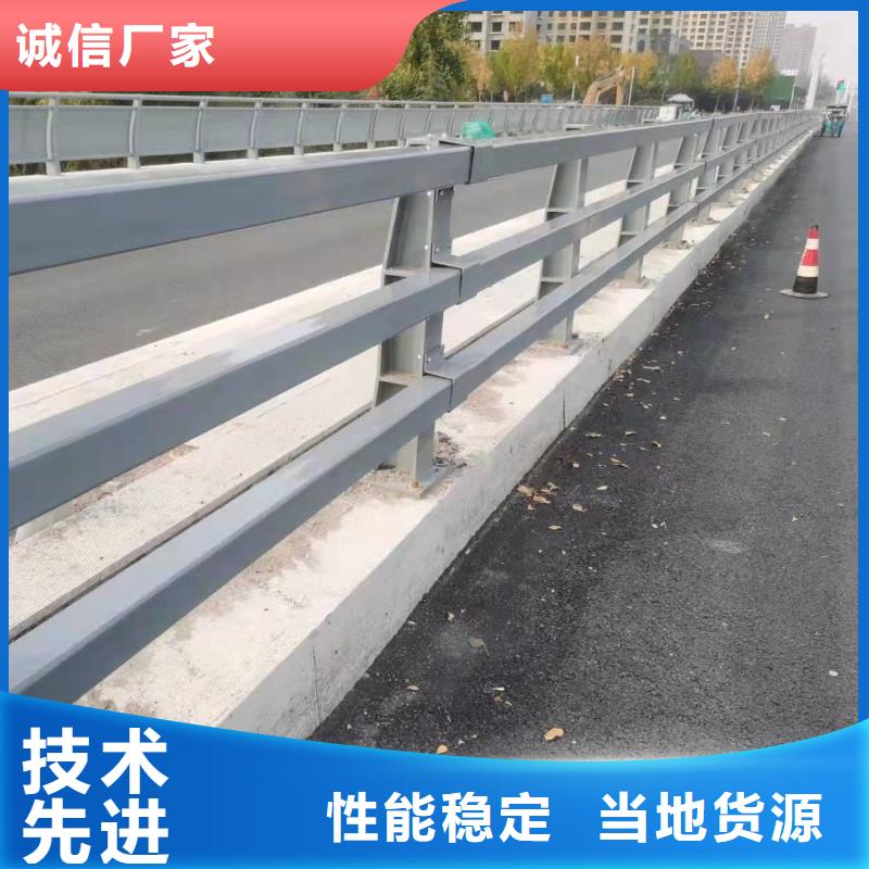 防撞钢板立柱厂家/欢迎致电