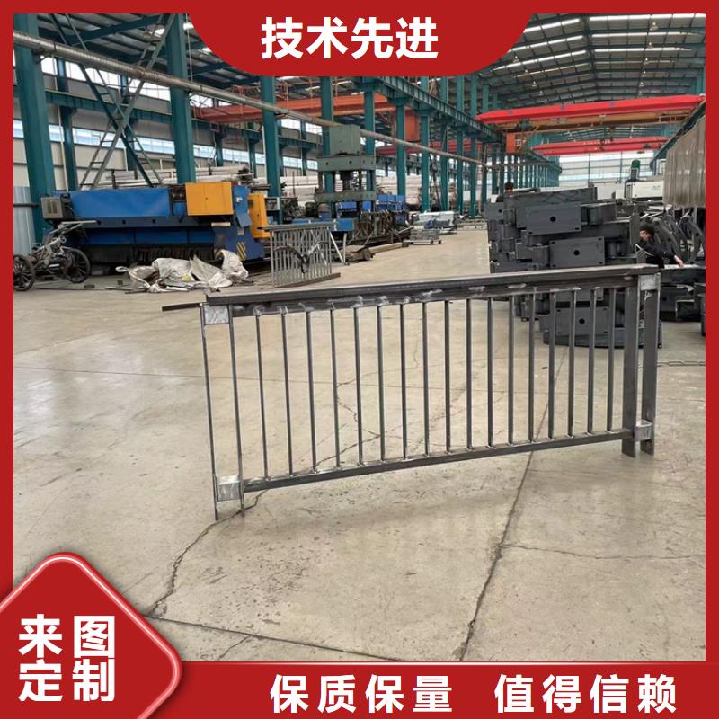 保质保量：铸造石护栏