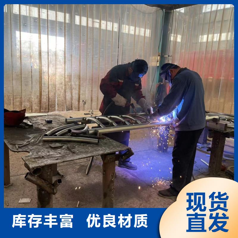 桥上的防撞护栏合格才发货