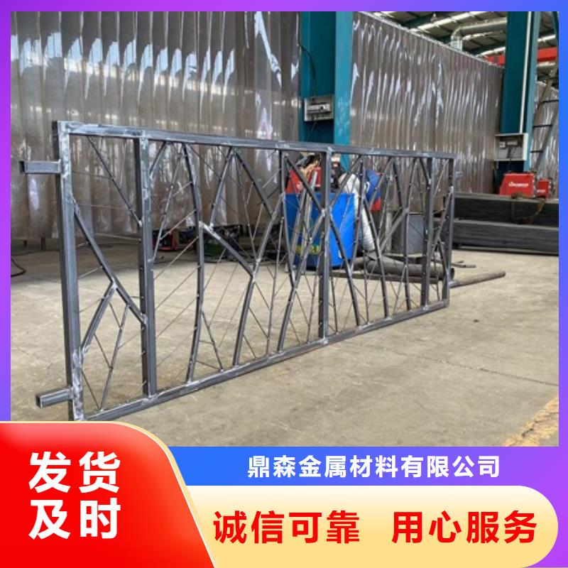湖边防撞护栏可定制多年行业经验