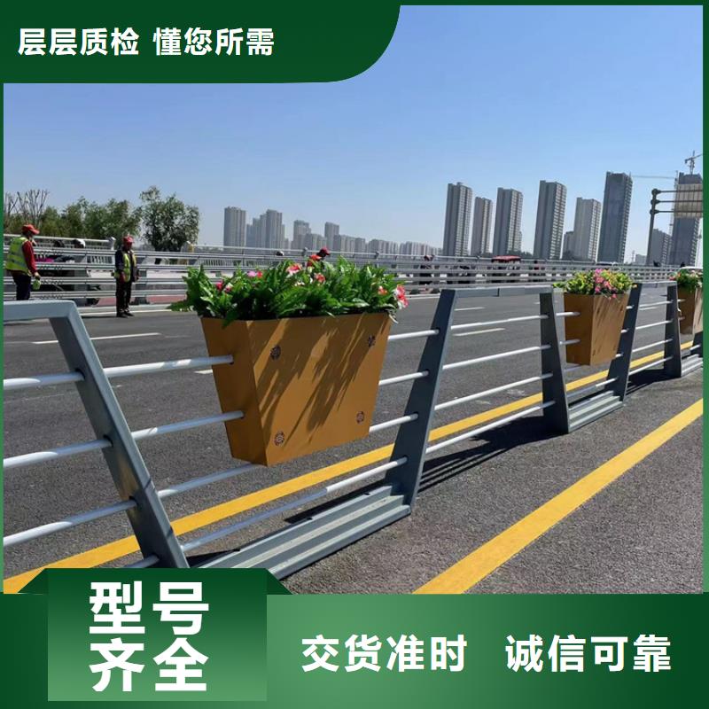 防撞钢板立柱信誉为重
