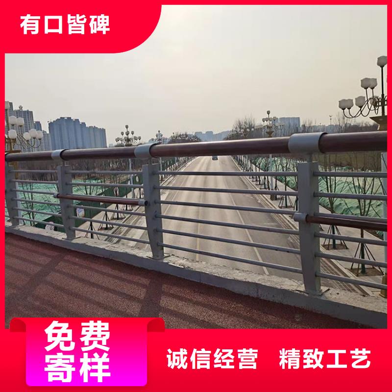 陵水县喷塑不锈钢护栏立柱深受客户信赖