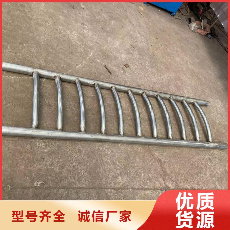 山东桥面护栏优质商品