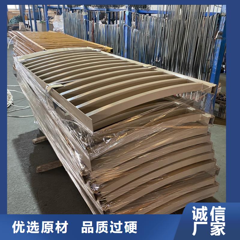 灯光防撞栏杆制造厂已更新