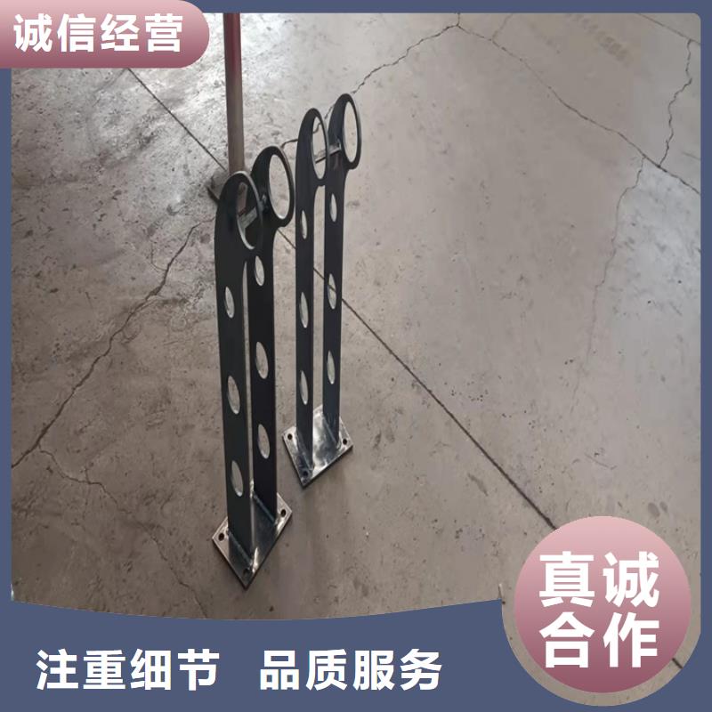 湖边防撞护栏施工队伍