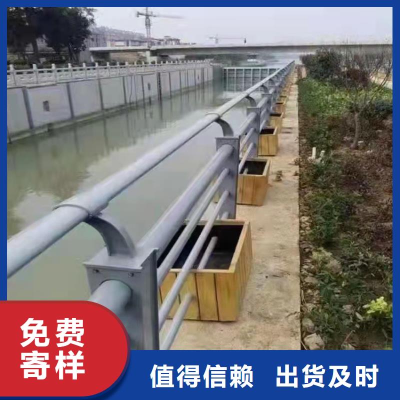 采购道路护栏必看-值得信赖