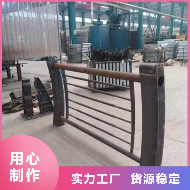 人行横道隔离栏源头厂家