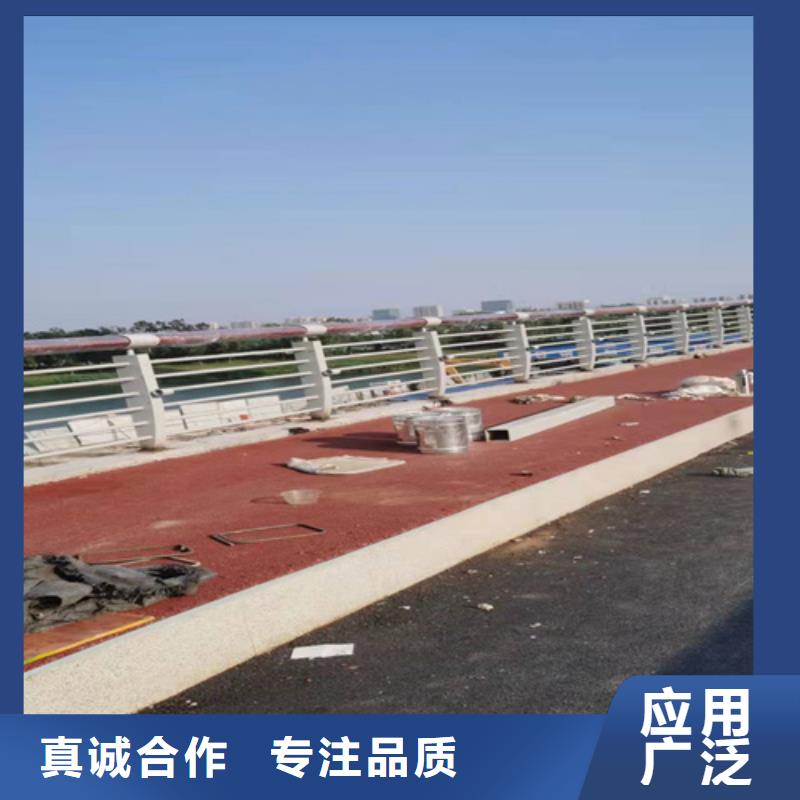镀锌钢管护栏-厂家直供
