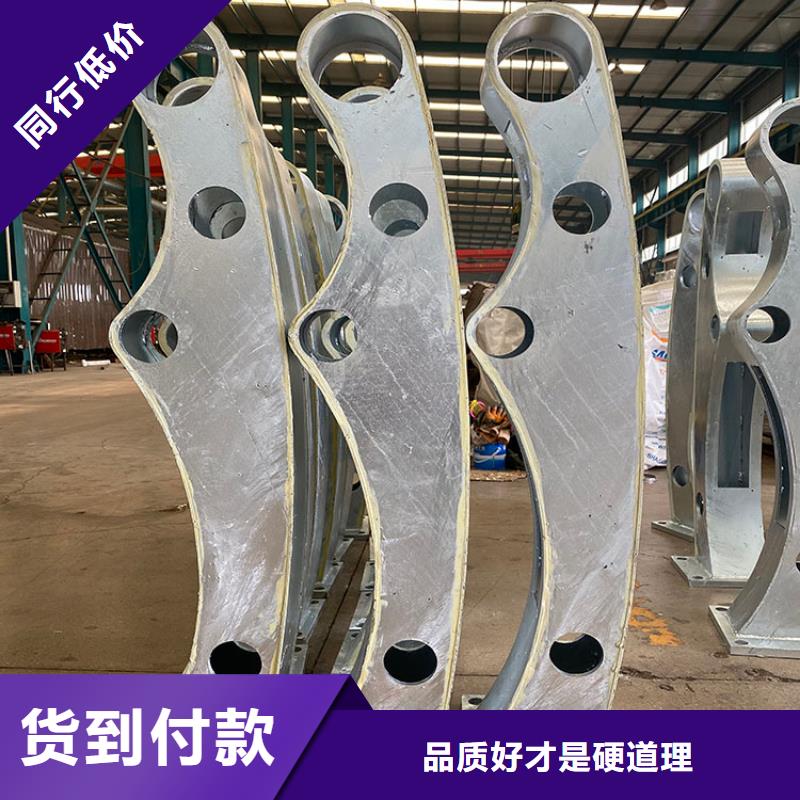 桥上的防撞护栏包你满意
