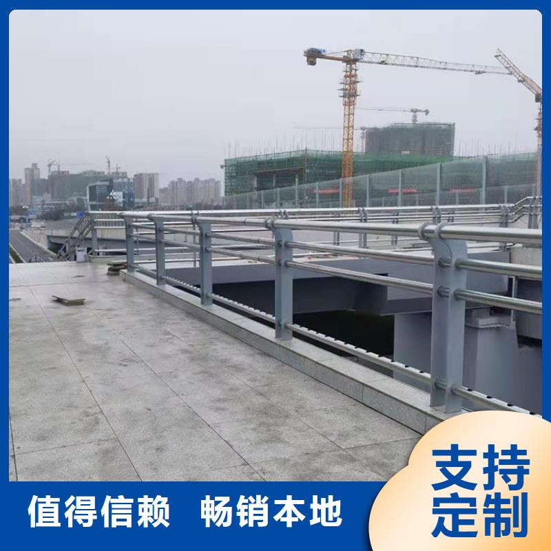 优选：LED灯光护栏基地