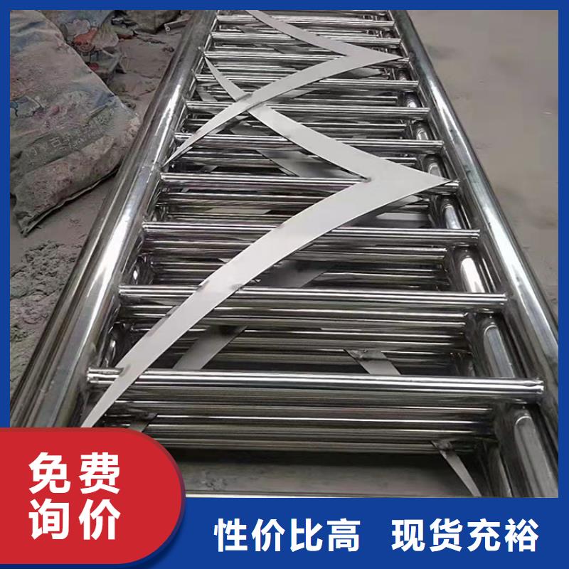 河道防撞栏杆欢迎来厂考察