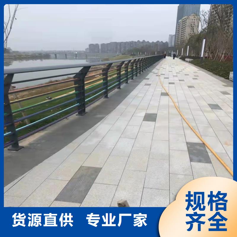 护栏灯光防撞护栏做工细致