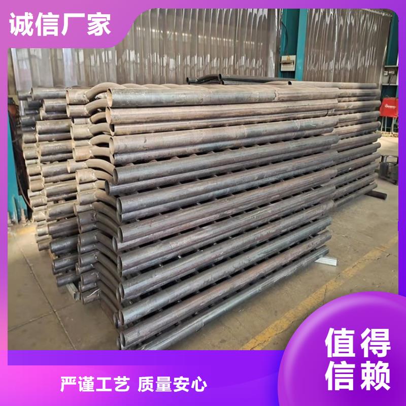 桥梁防撞栏杆标准化施工