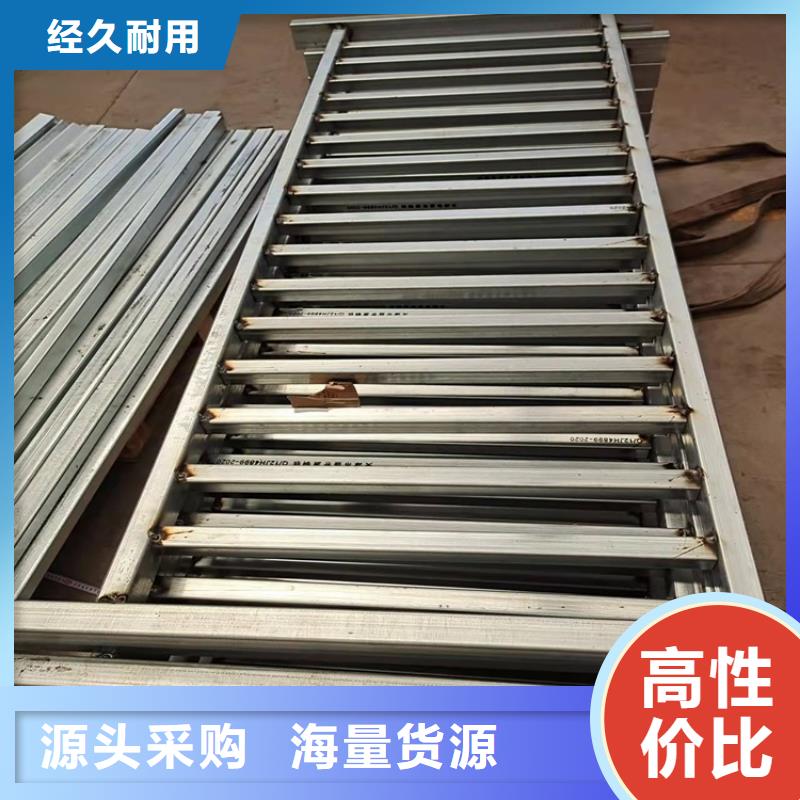 不锈钢碳素钢复合管护栏制造商