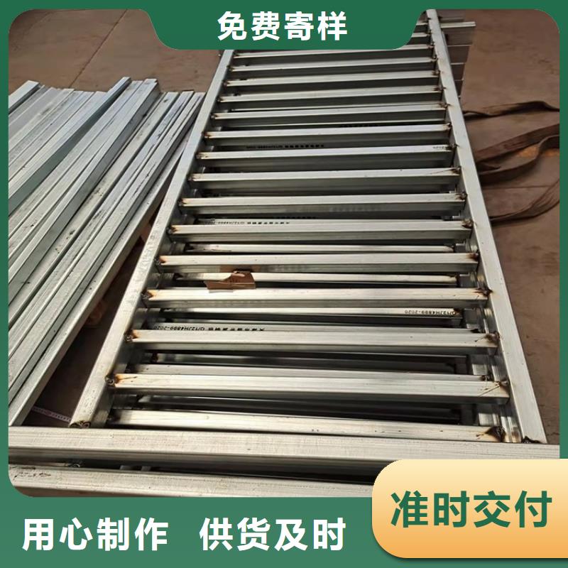 不锈钢复合管隔离护栏咨询享优惠
