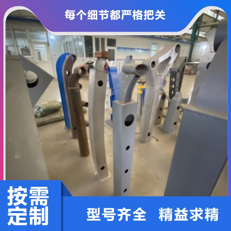 桥梁扶手钢板立柱制造商