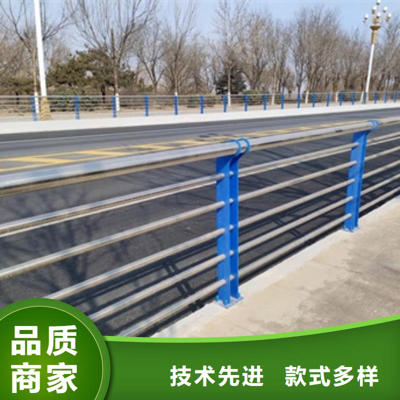 桥梁护栏图片品质高于同行
