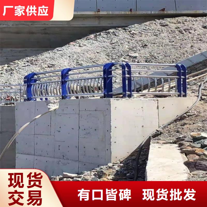 防撞钢板立柱厂家价格
