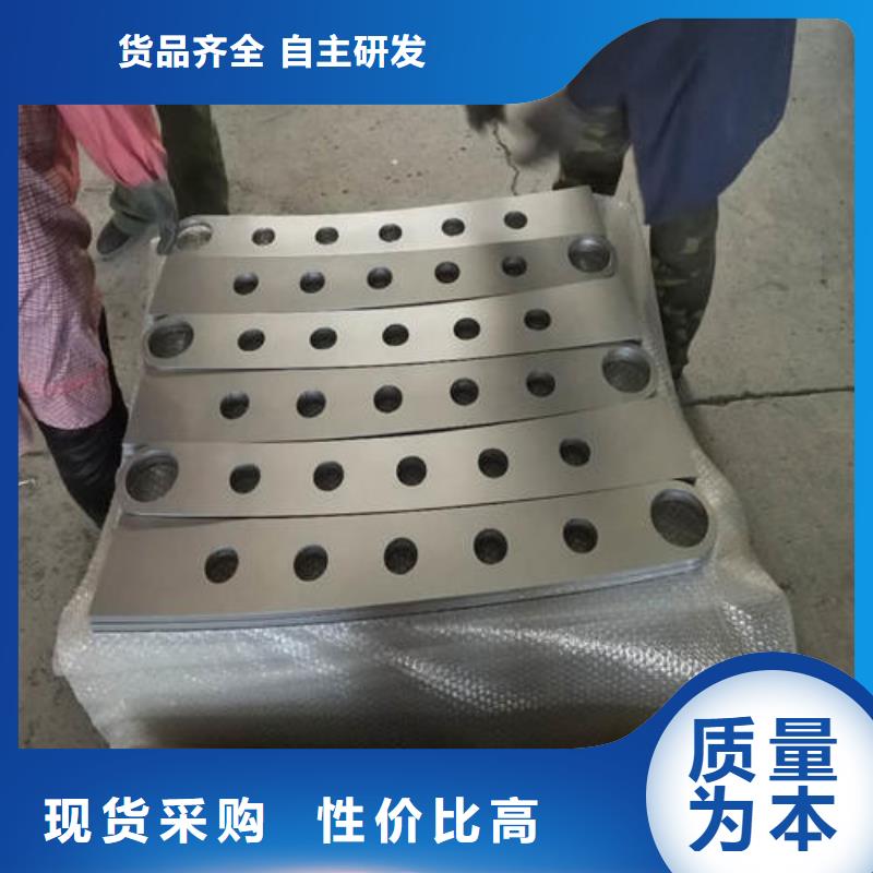 优质的琼海市桥梁护栏生产厂家