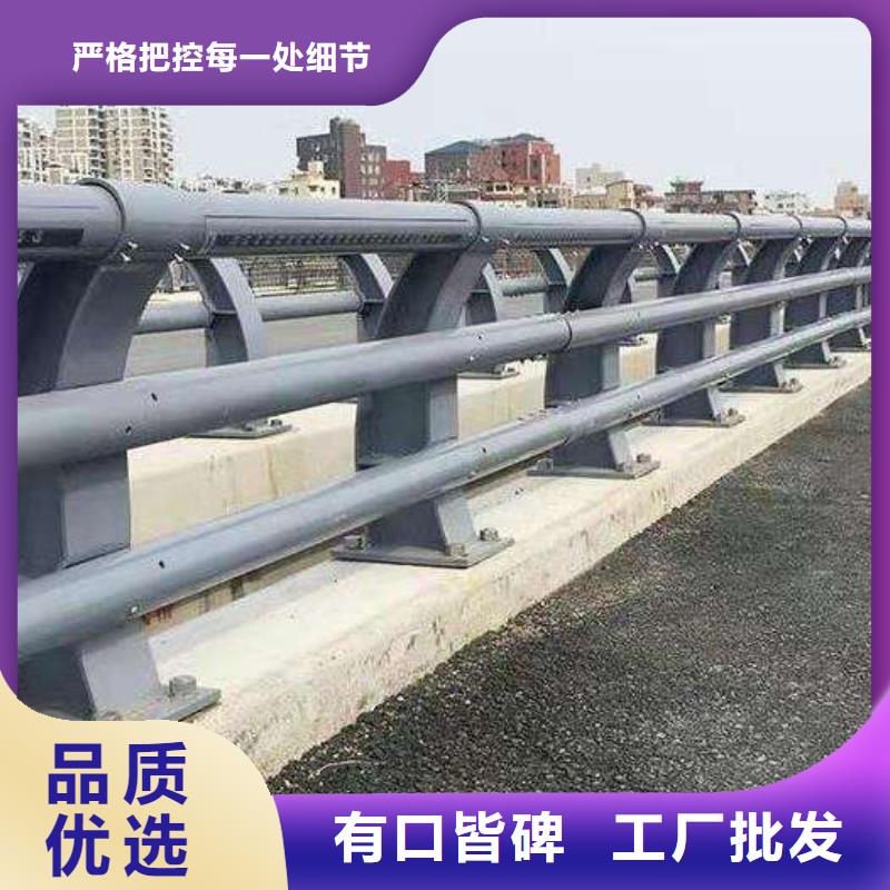 喷塑护栏合格才出厂
