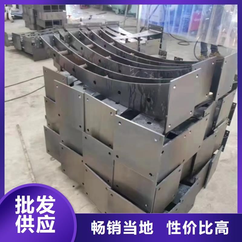 内衬碳素钢复合管厂家直销