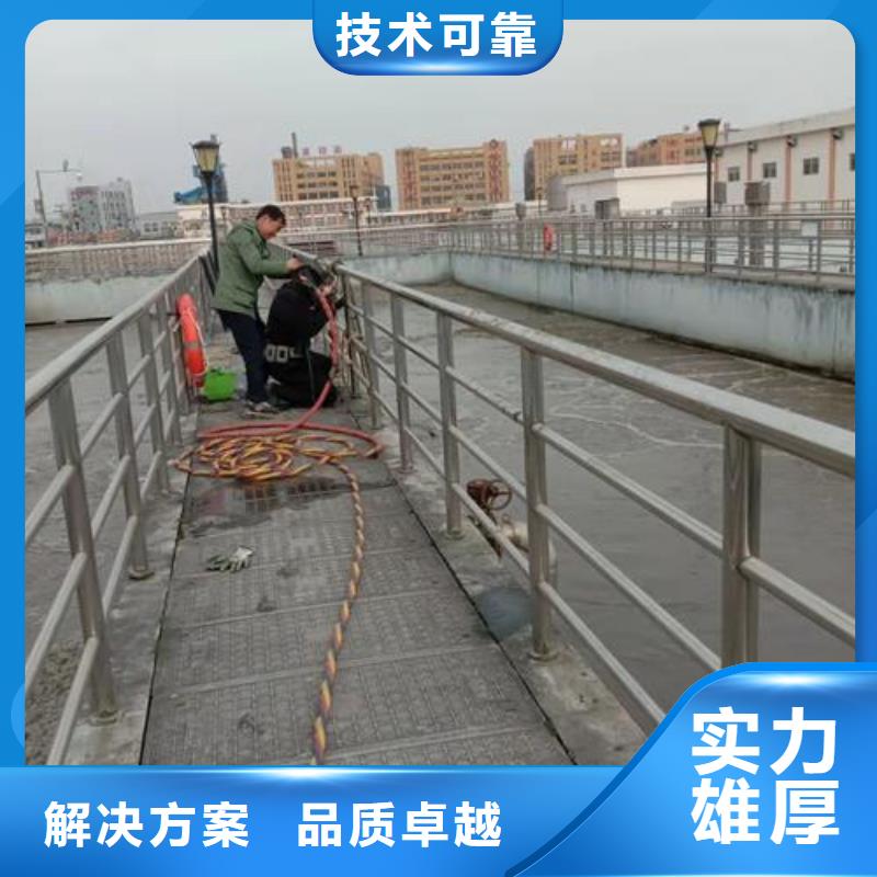 水上浮吊船,堤防工程施工实力团队