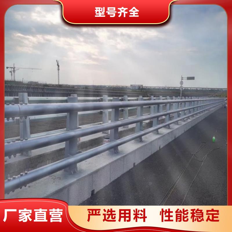 定制防撞立柱的基地