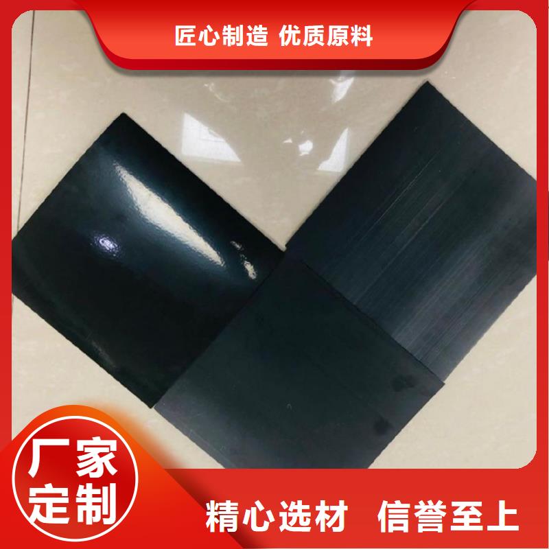 养猪场黑膜沼气池