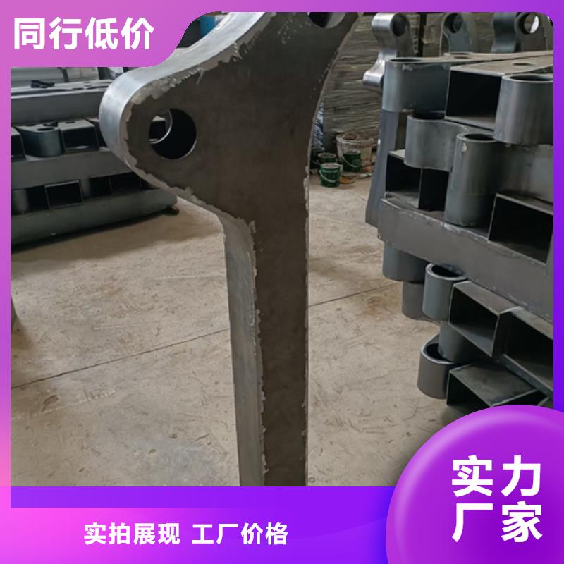 高速不锈钢复合管护栏立柱、高速不锈钢复合管护栏立柱厂家-质量保证