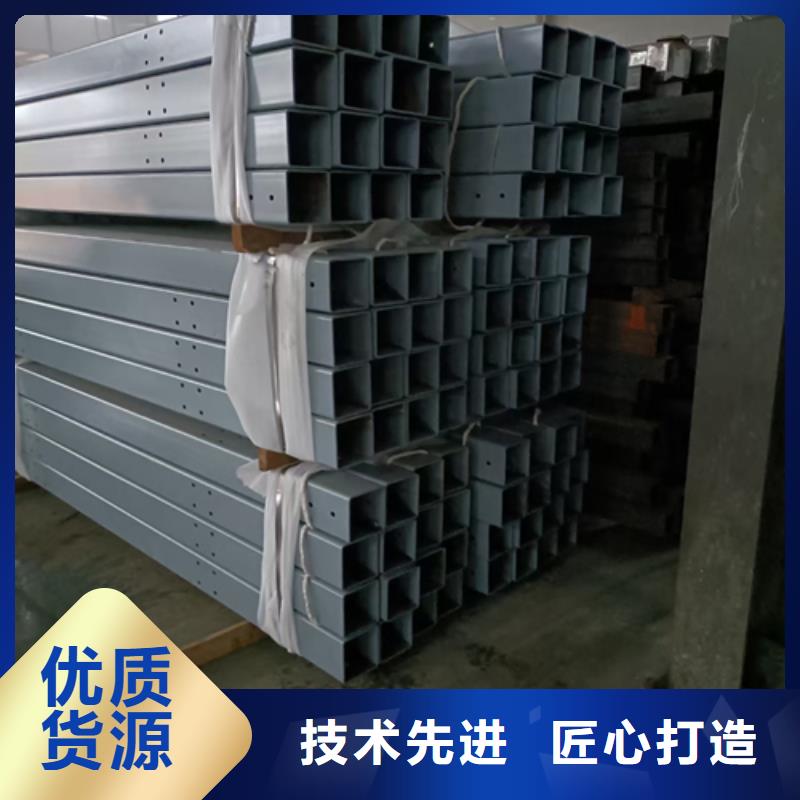 桥梁常用防撞护栏质量可靠认真做事